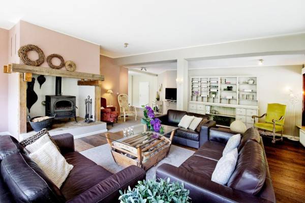 Westerwald Ferien Villa - 21 Personen - Kino Bar Sauna und Whirlpool