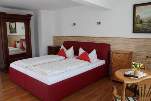 Gästehaus Pfefferle Hotel garni und Ferienwohnungen