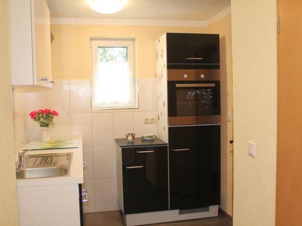 Cosy Bungalow in Alt Bukow OT Bantow with Terrace