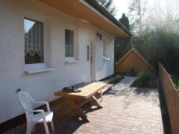 Charming Bungalow in Boiensdorf Near Beach