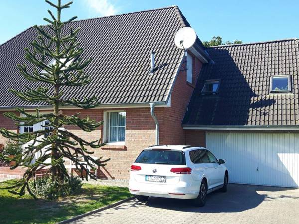 Cosy Apartment in Zierow Boltenhagen & Klütz with Terrace