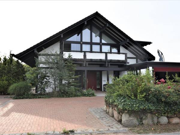 Garden apartment in a rural idyll