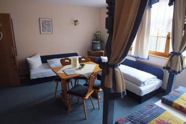 Gasthof & Pension "Schwarzer Adler"