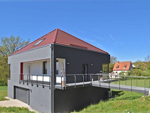 Exclusive apartment in in Middle Franconia with a covered balcony