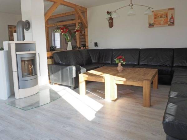 Villa Jenny mit Pool