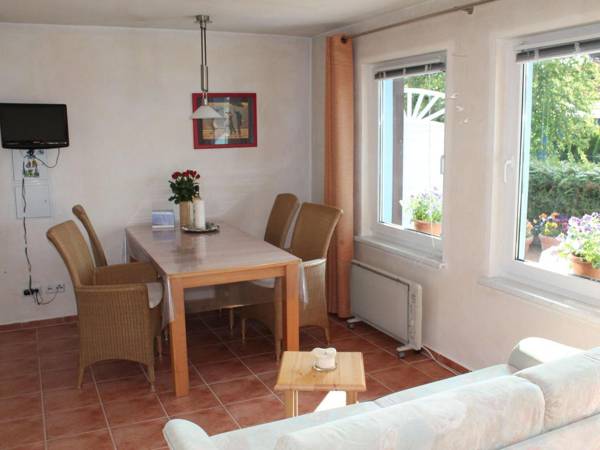 Bungalow in Wohlenberg with Garden Terrace Heating