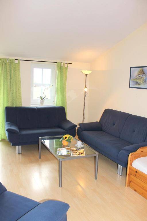 "Hof Triangel - Whg 2" - Bauernhofurlaub mit Streicheltieren und Treckerfahren