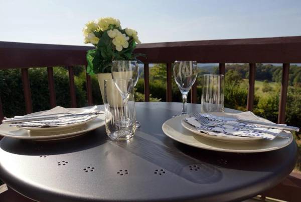 Ruhige Ferienwohnung mit Fernblick