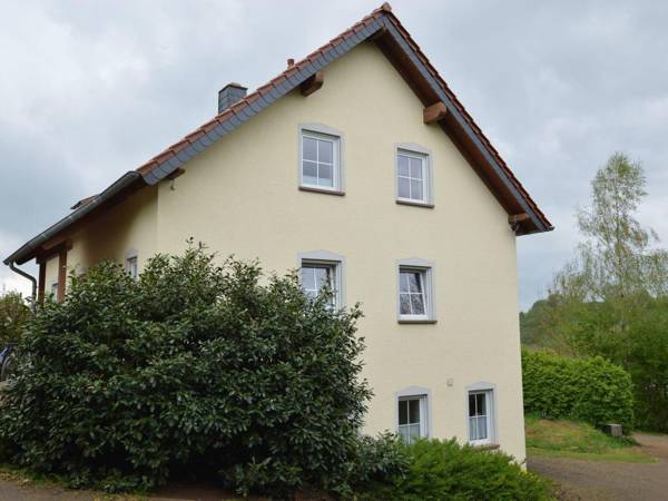 Comfy Apartment in Gransdorf with Garden