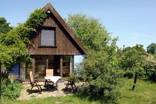 Blaues Haus by Rujana