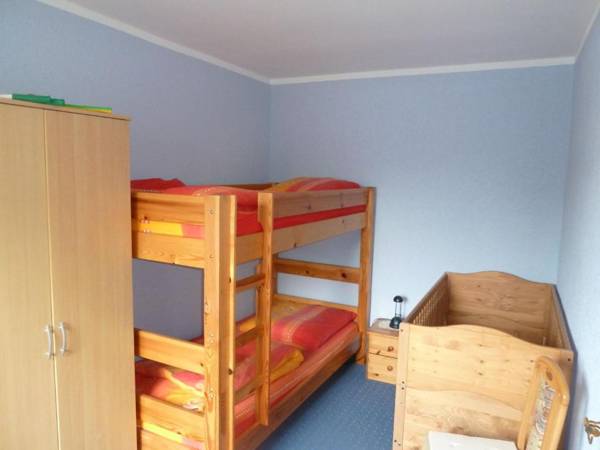 Quaint Bungalow in Reddelich near Baltic Sea Coast