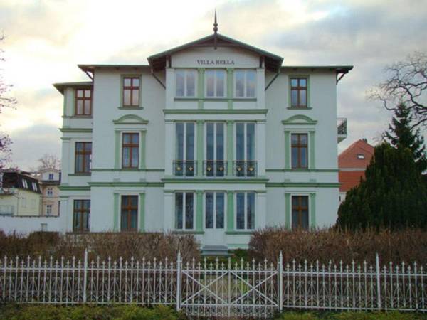 Villa Bella 1_ Reihe mit Meerblick