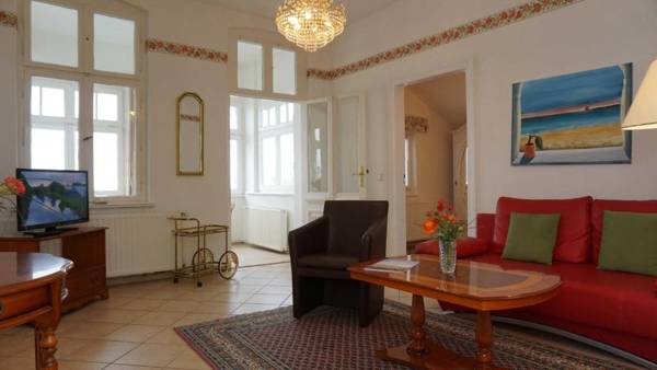 Villa Emanuel mit Meerblick