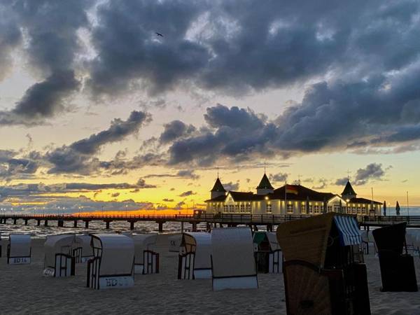 Hotel Meereswelle - Anno 1875