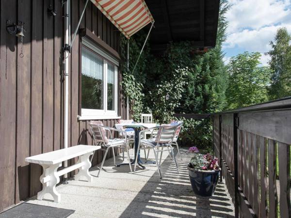 Homey Chalet in Breitenbrunn-Rittersgrun with Terrace