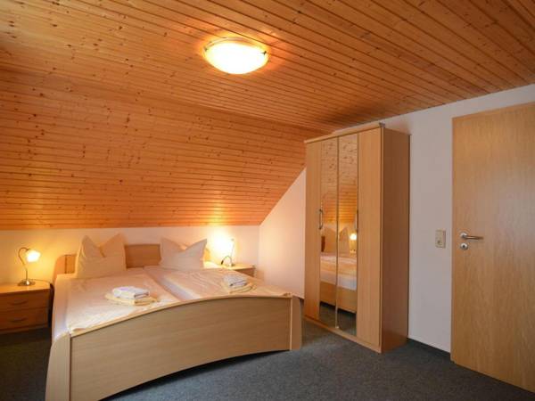 Modern Apartment in Reinhardtsdorf-Schöna a with Garden