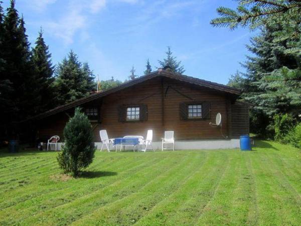 Large Holiday Home in Battenhausen with Garden
