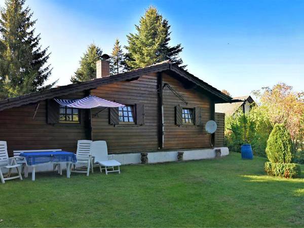 Large Holiday Home in Battenhausen  with Garden