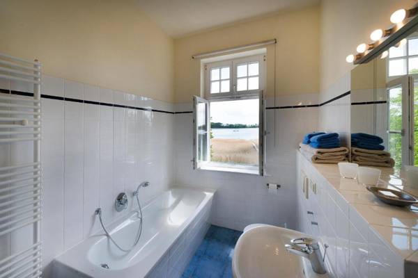 Ferienwohnung 5 mit Seeblick für 4 Personen