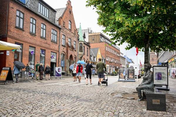 Bright 1-bedroom apartment in the heart of Roskilde