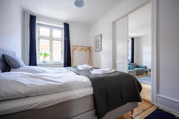 Brilliant Two-bedroom Apartment within walking distance to Nyhavn