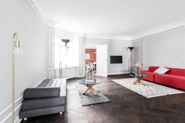 Copenhagen's Finest - 220SQM Luxury Apt - City Center!