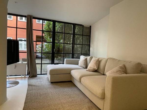 Next to Queens palace · Heart of CPH · Luxury