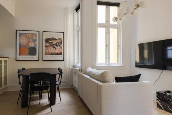 Lovely Central Apt · City center · Next Parliament