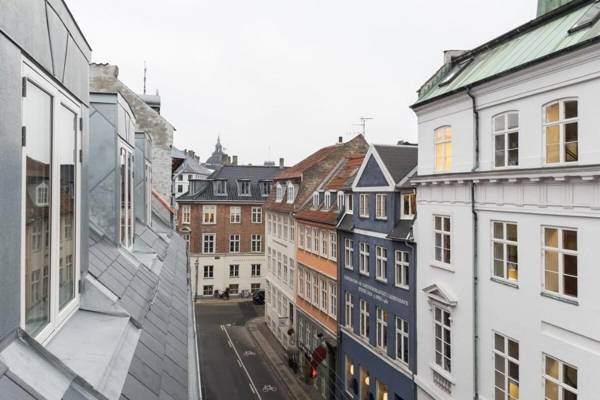 Lovely Central Apt · City center · Next Parliament