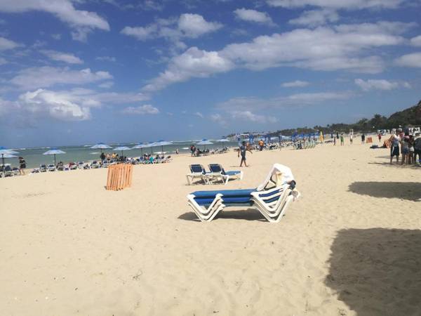 El Pueblitoal lado de Playa Dorada