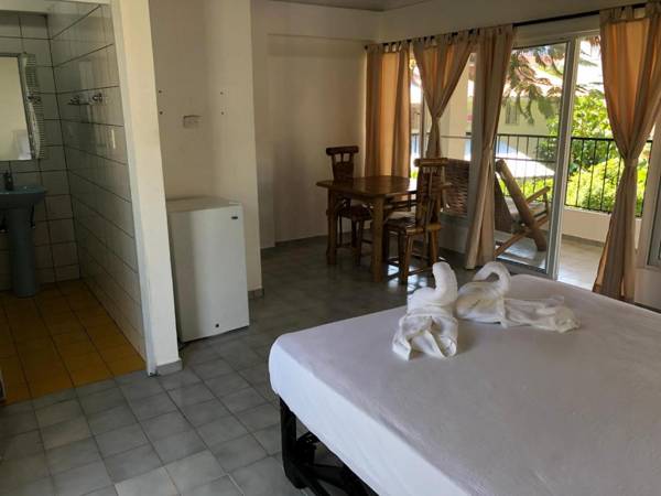 Bungalow 16 Cozy room at just steps from the beach and in town center