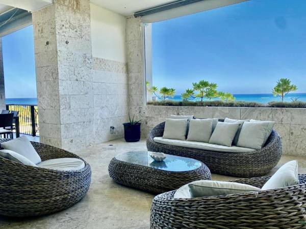 Beachfront Luxury Pent-House at Aquamarina Cap Cana