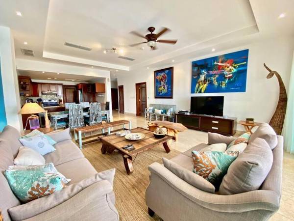Perfect beach condo Cap Cana Marina Punta Cana