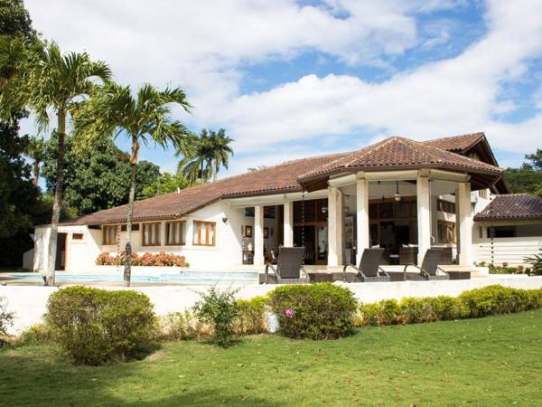 Villa Maud