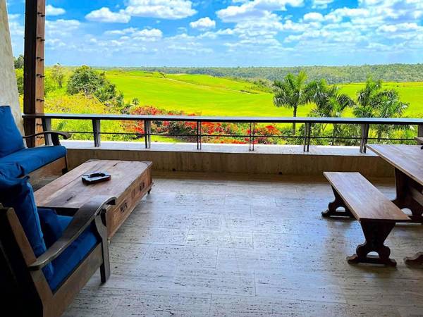 SrvittiniVillas AptlaP11 Great apartment work travel couple Altos de Chavon