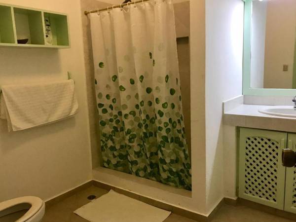 Little paradise in middle of beautiful beaches!