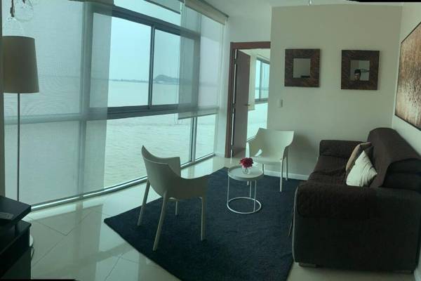 Apartamento VISTA Al RIO PUERTO SANTANA Riverfront 1