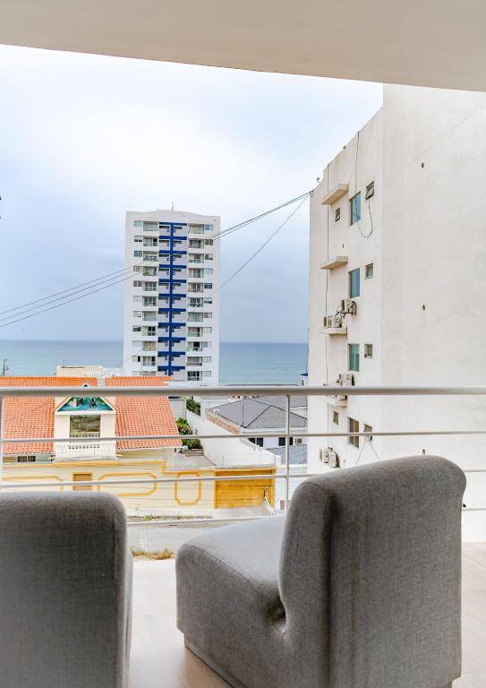 Pool&Ocean View Economic&Comfortable 2 Bedrooms Apartment