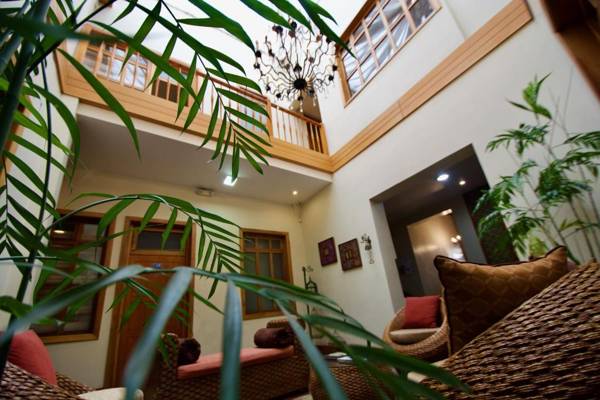 Pepe's House Cuenca Boutique Hotel l B&B