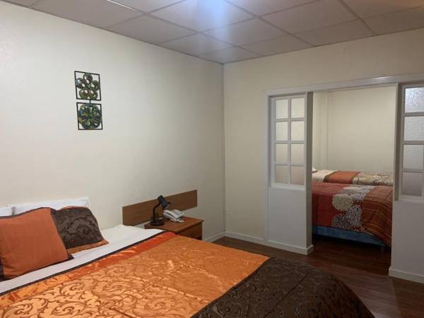 Hostal Mariscal Inn & Suite