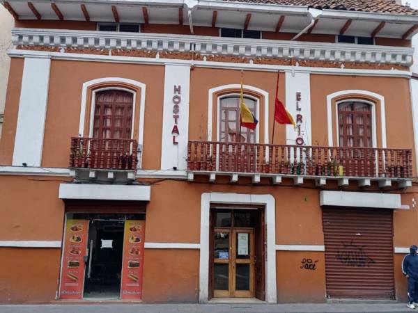 Hostal El Río