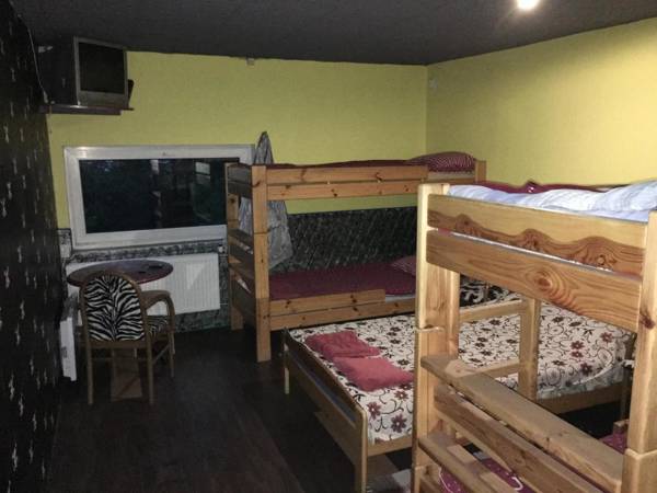 Tolli Hostel & Holiday House