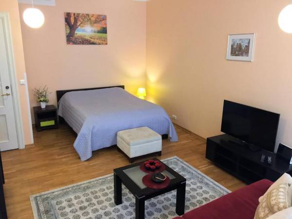 Romeo Family Apartments