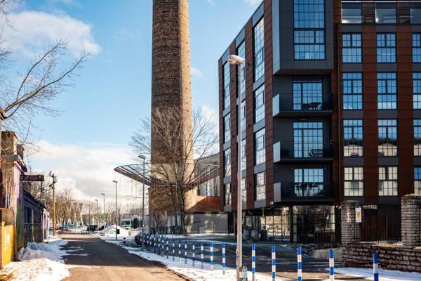 Exclusive Apartment with Balcony by Seaside