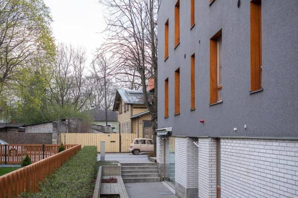 Dream Stay - Stylish Apartment near Old Town with Free Parking