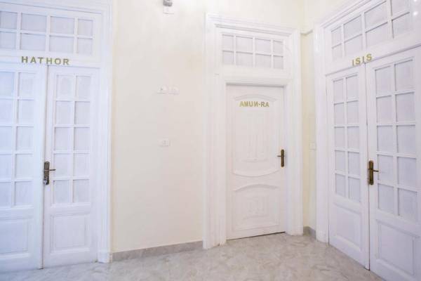 Tahrir Plaza Suites - Museum View