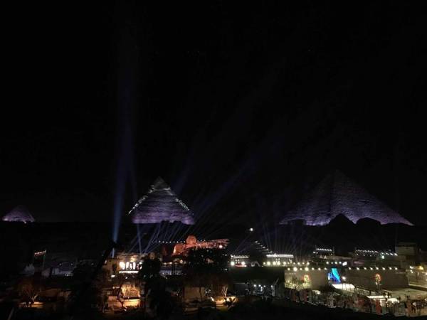 Sahara Pyramids Inn