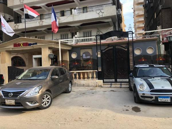 Maxim Hotel