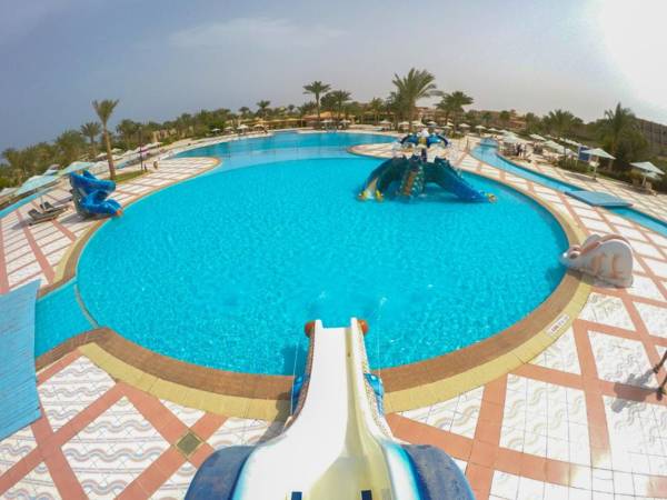 Pharaoh Azur Resort