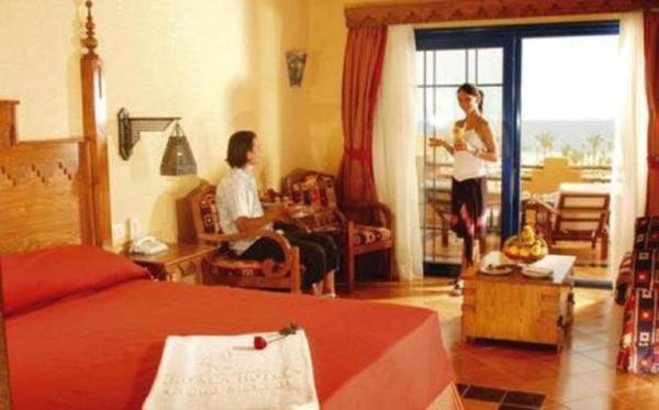 Grand Makadi - Couples and Families Only